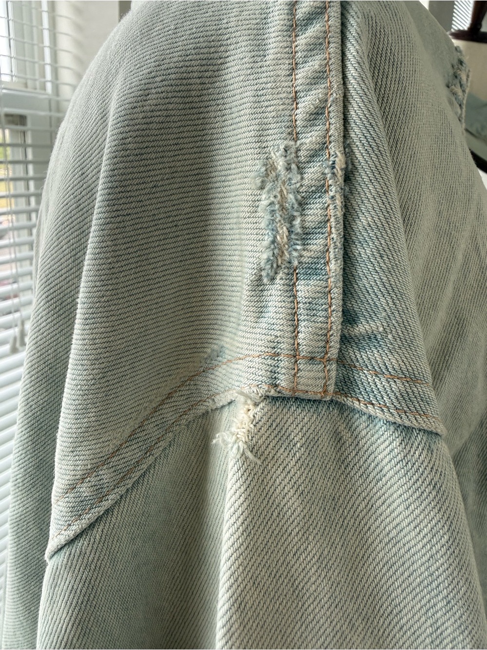 Zara Light Blue Denim Jacket - Picture 11 of 12